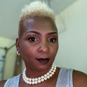 Meet your Posher, Netina